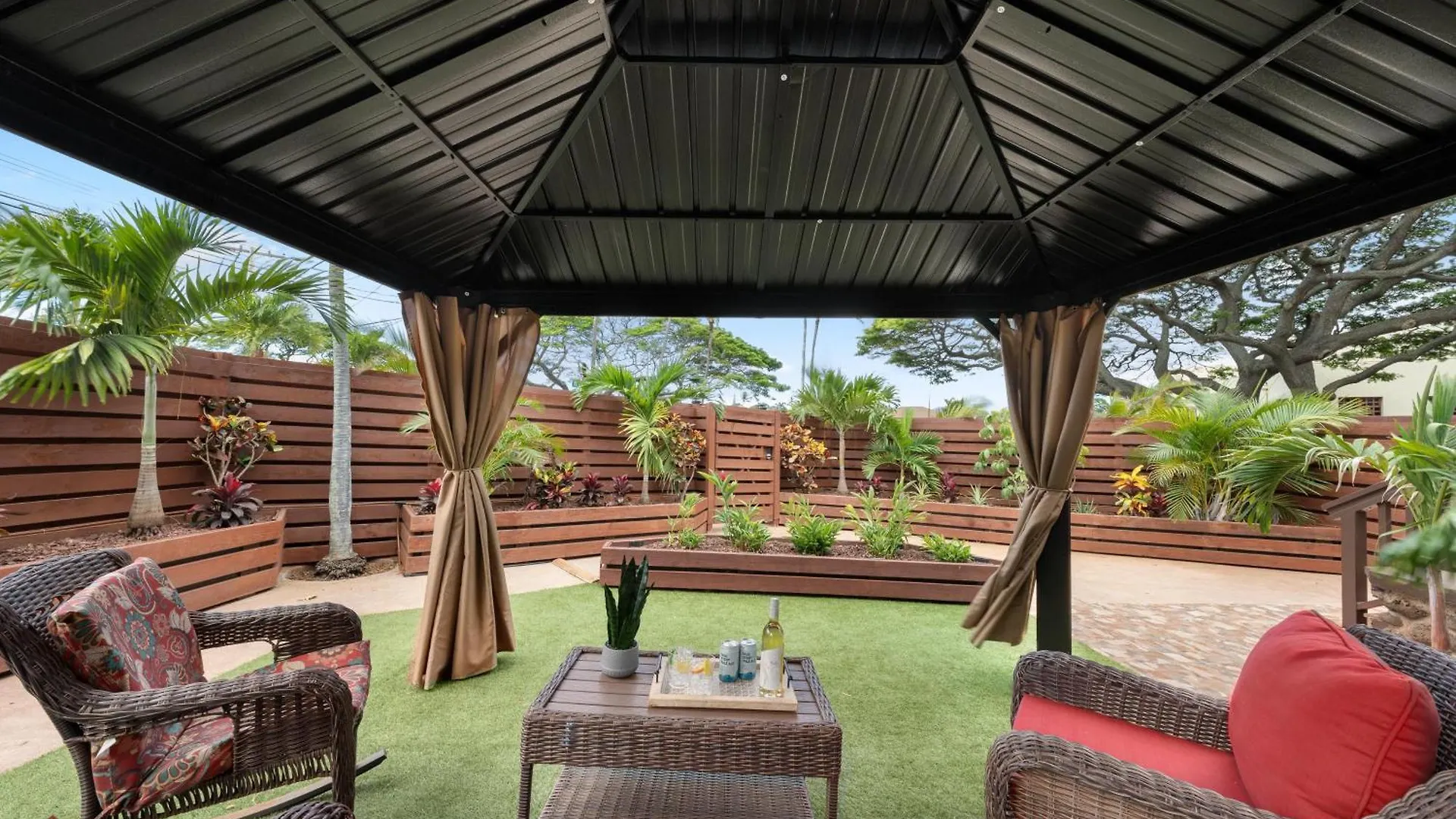 Holiday home 233 Market Street Unit A Villa Wailuku United States