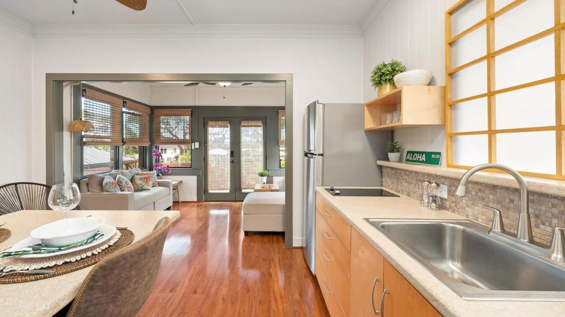 233 Market Street Unit A Villa Wailuku Holiday home