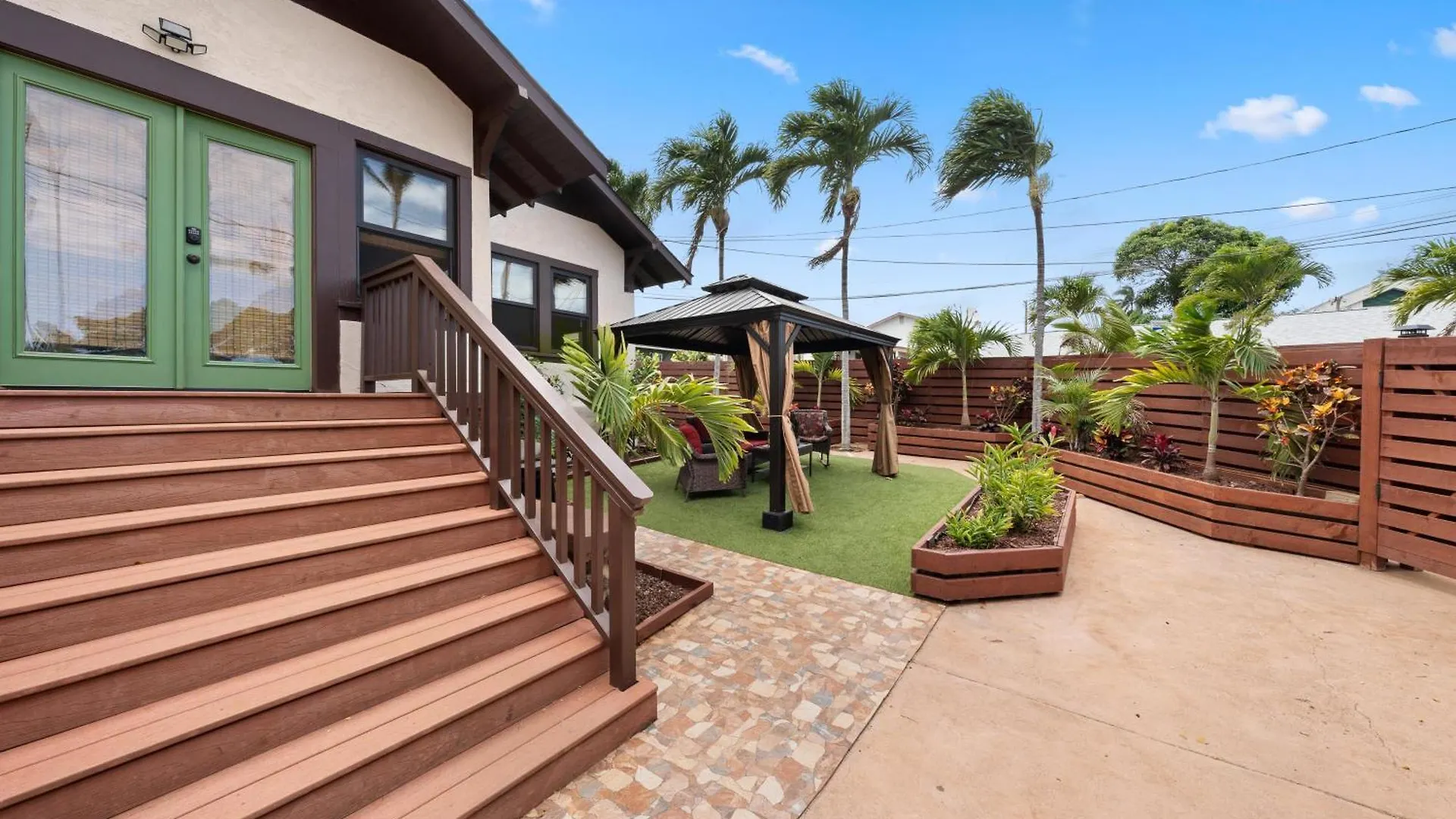 Holiday home 233 Market Street Unit A Villa Wailuku